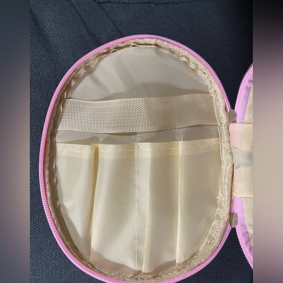 ⭐️Polka Dot Round Makeup Bag - Picture 11 of 12